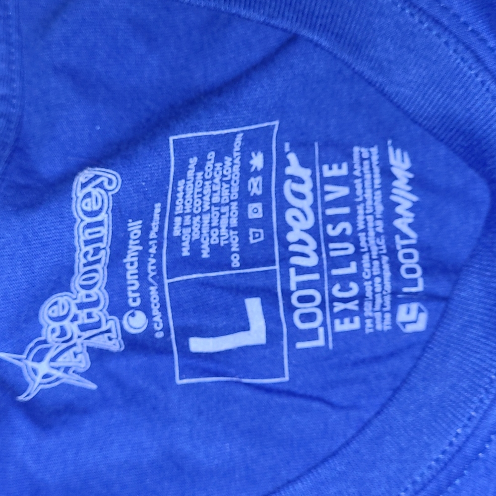 Shirt - Picture 2 of 3